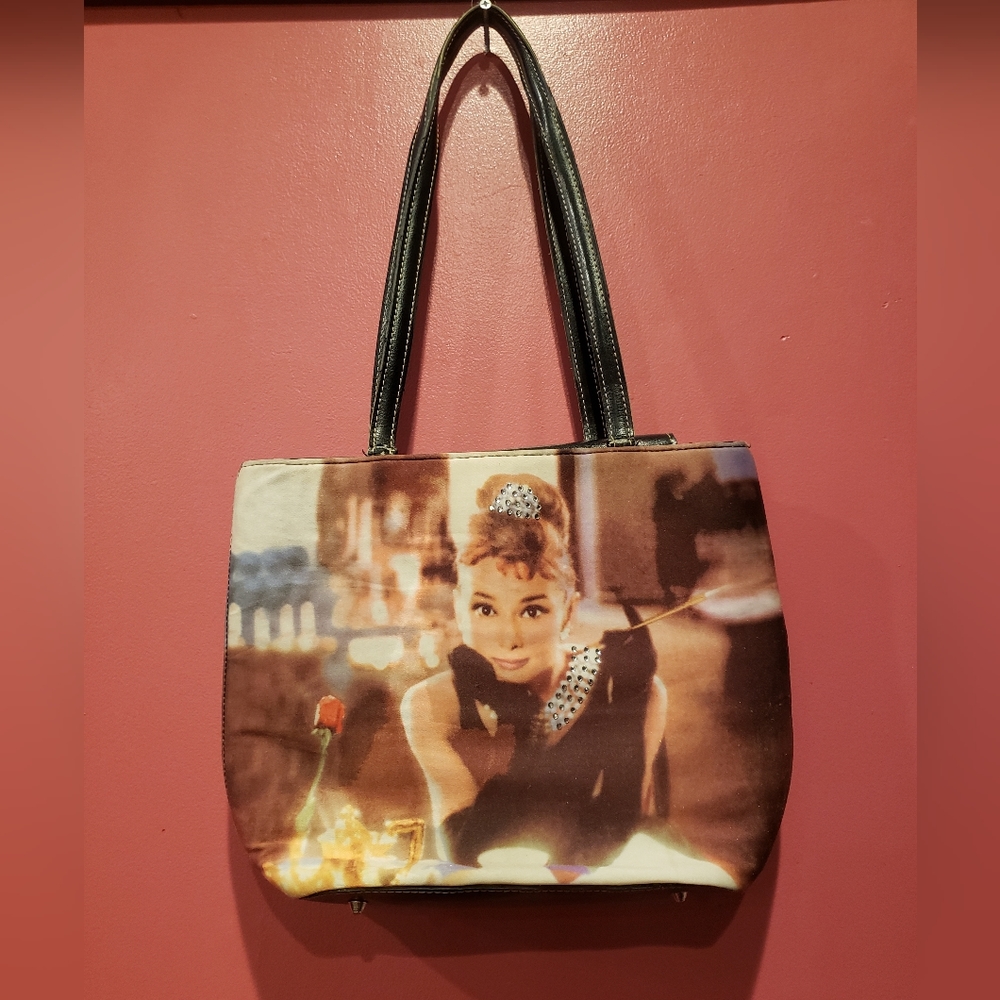 Vintage Breakfast Before Tiffany's Audrey Hepburn Shoulder Purse